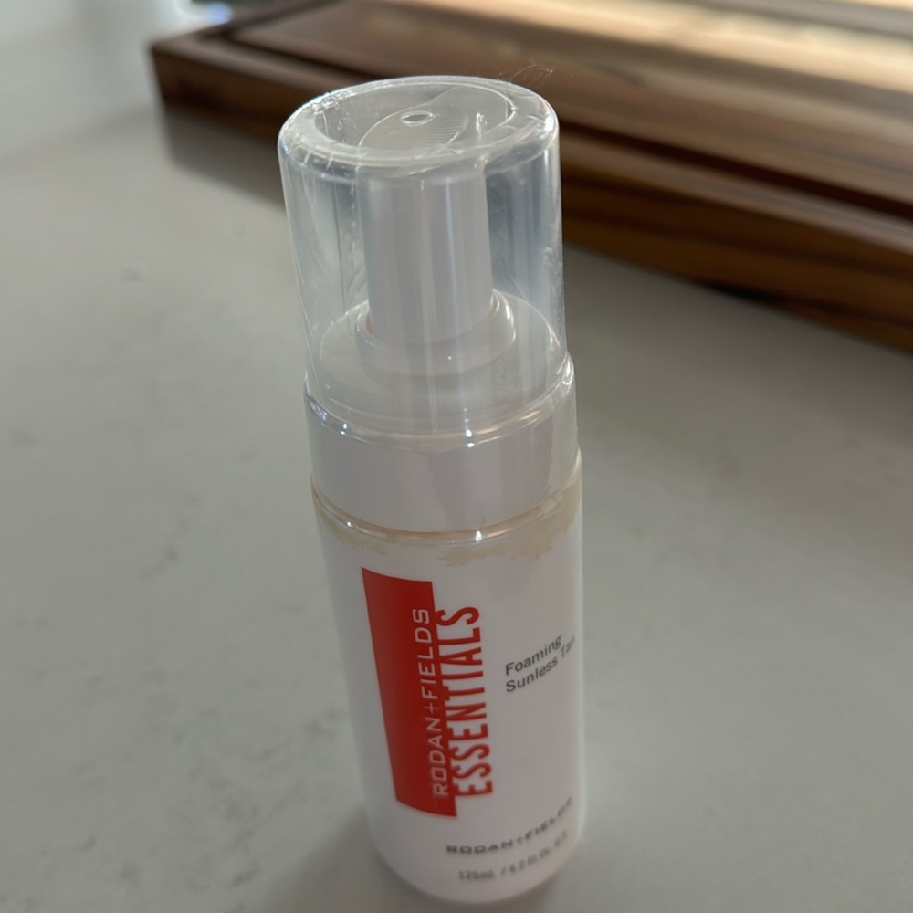 R + F Foaming Sunless Tan
